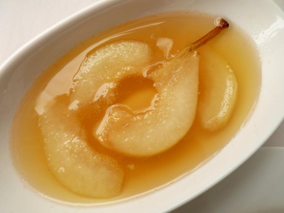 Pre pacientov s prostatitídou je užitočné zahrnúť hruškový kompót do stravy